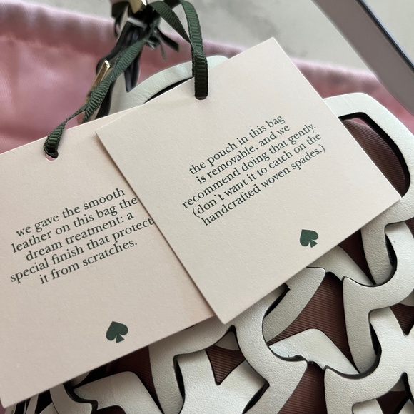 NWT Kate Spade Dorie Bucket Bag - Optic White - Picture 6 of 8